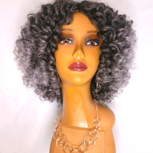 Other New Jamaica Bounce Crochet Wig W Lace Part Color 1bgray Ombre